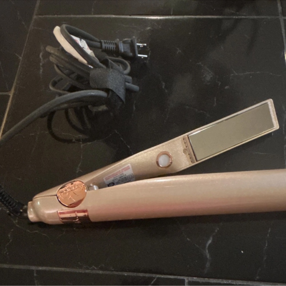 TYME iron pro, Gold Hair Straightener/Curler